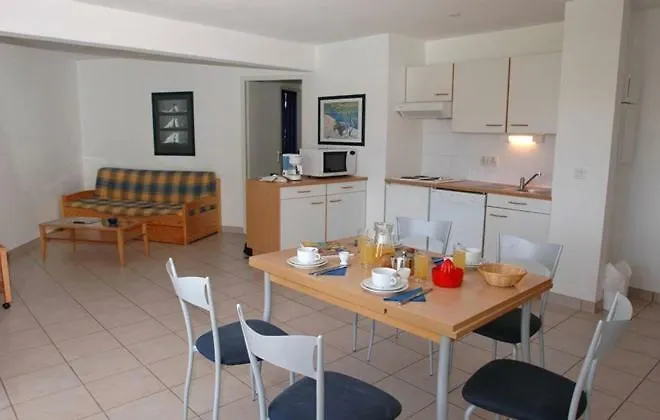 Lägenhetshotell Thalassa 4*