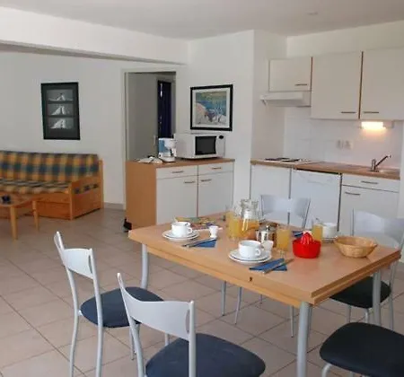 شقة فندقية Thalassa 4*